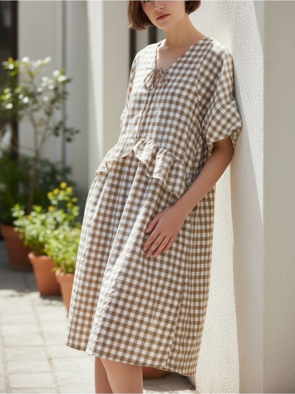Moon River Tan & White Gingham Midi Dress w/ Balloon Sleeves, Tie Front - Medium